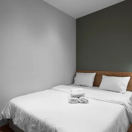 Apartament Big Apple And Apartments, Nilie Hospitality Mgmt