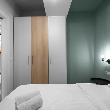 Big Apple And Apartments, Nilie Hospitality Mgmt * Szaloniki