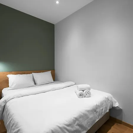 Big Apple And Apartments, Nilie Hospitality Mgmt * Szaloniki