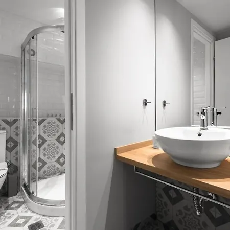 Big Apple And Apartments, Nilie Hospitality Mgmt * Szaloniki