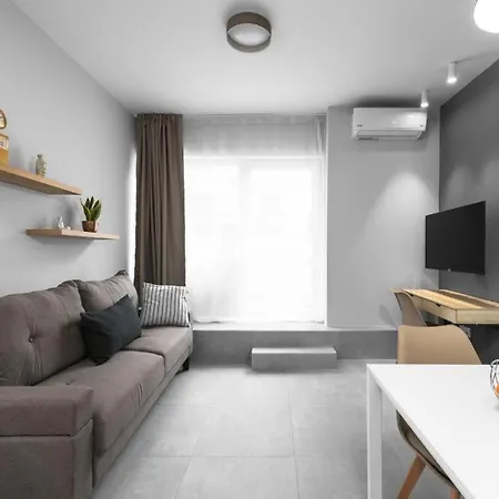 Big Apple And Apartments, Nilie Hospitality Mgmt *